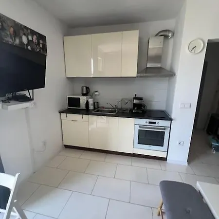 Cosy Next To The Mall *