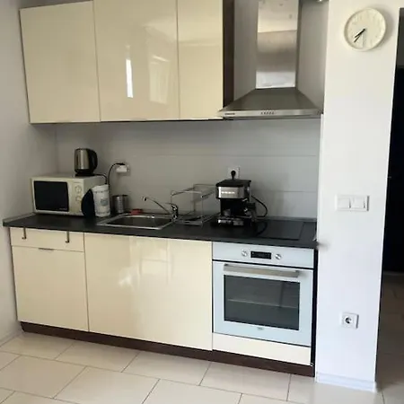 Cosy Next To The Mall