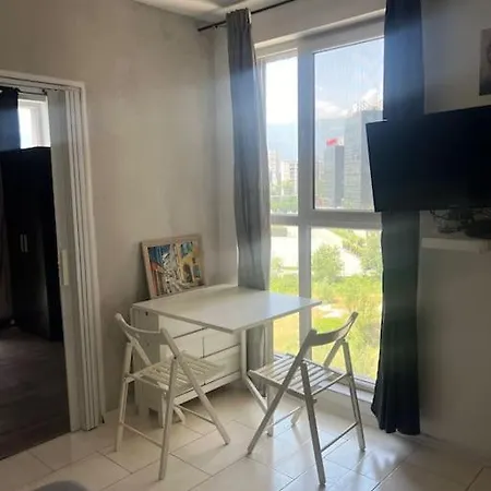 Cosy Next To The Mall Διαμέρισμα *